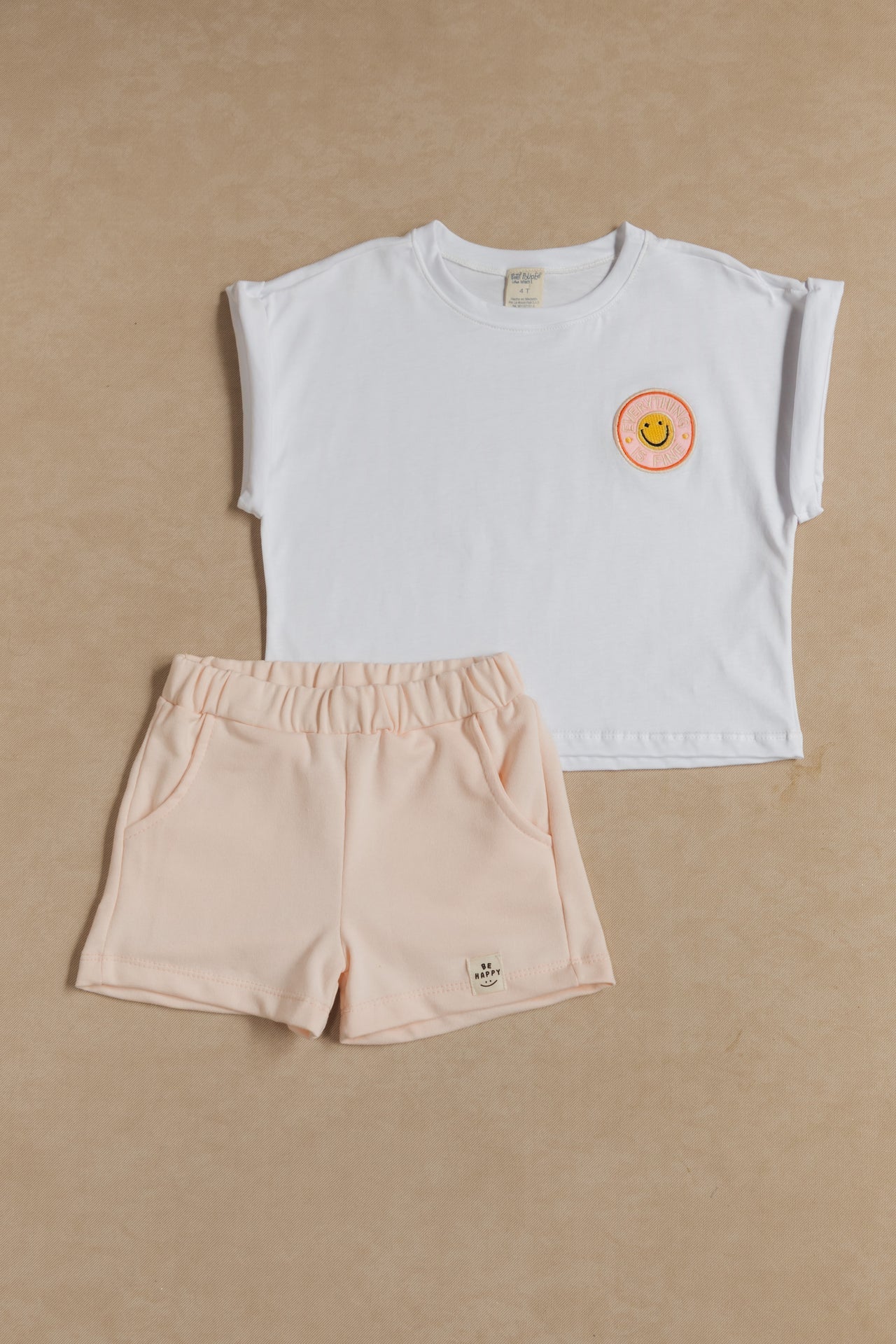 @Conjunto Short Niña Grande Aplique CARITA