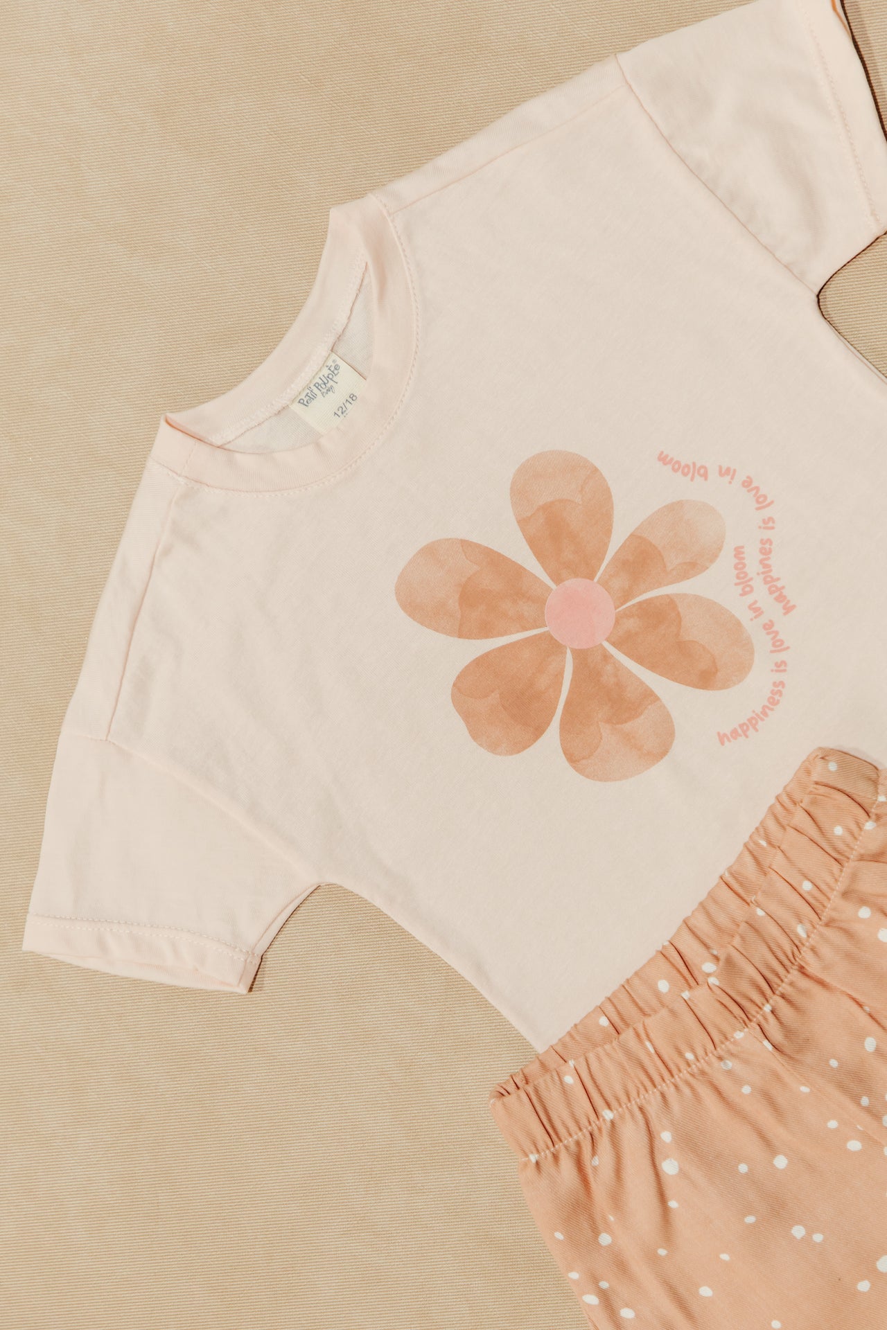 @CONJUNTO SHORT + CAMISETA