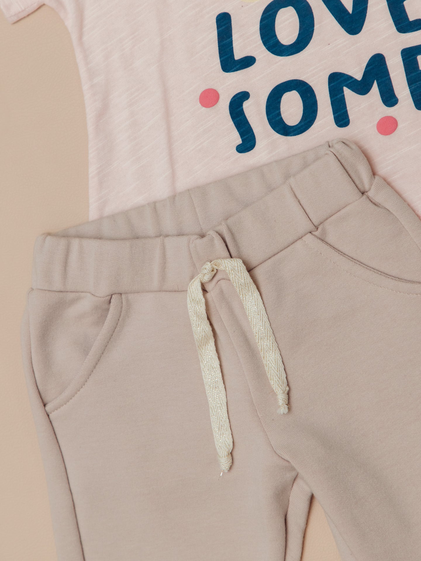 Conjunto Jogger Niña Bebé LOVE SOME